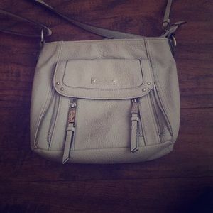 Jessica Simpson purse